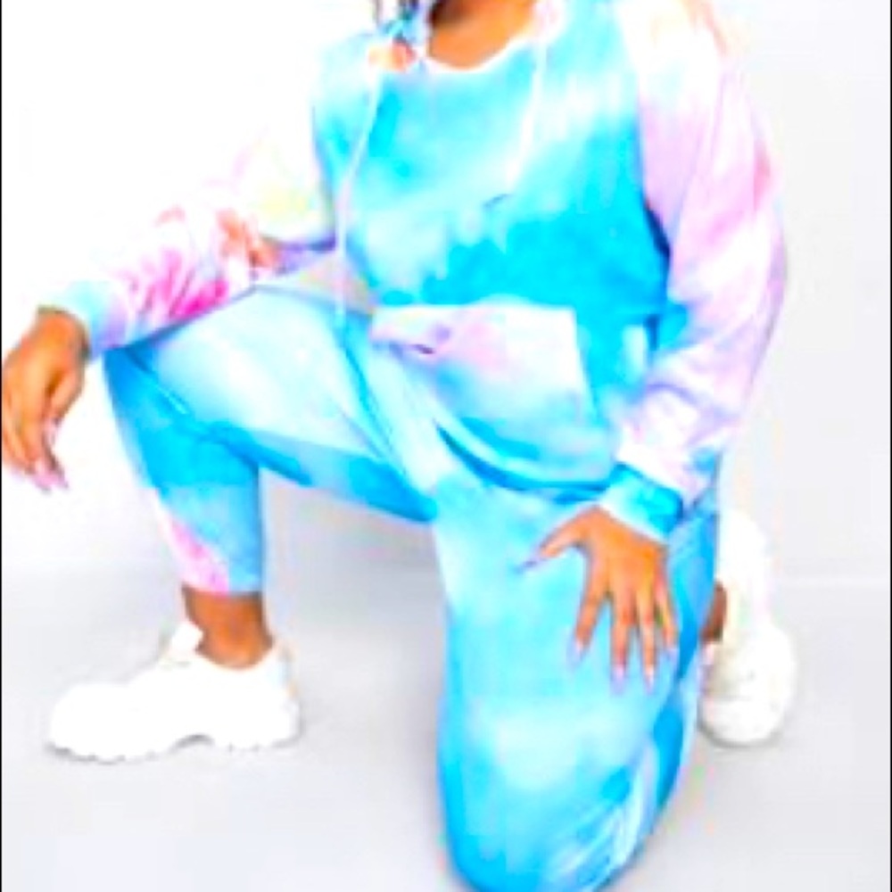 Tie dye hoodie sweatsuit
